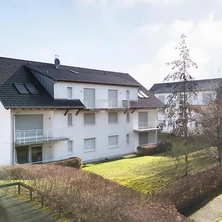 Modern & Ruhig Mit Parkplatz Und 2 Balkonen - Herbstsonne